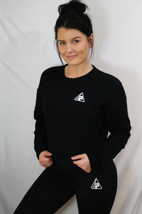 black cropped crew neck