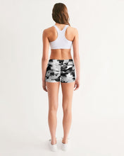 Load image into Gallery viewer, Mid rise Spandex Shorts