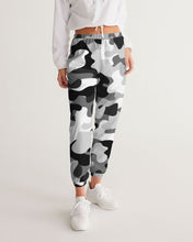 Load image into Gallery viewer, Women’s Windbreaker Pants